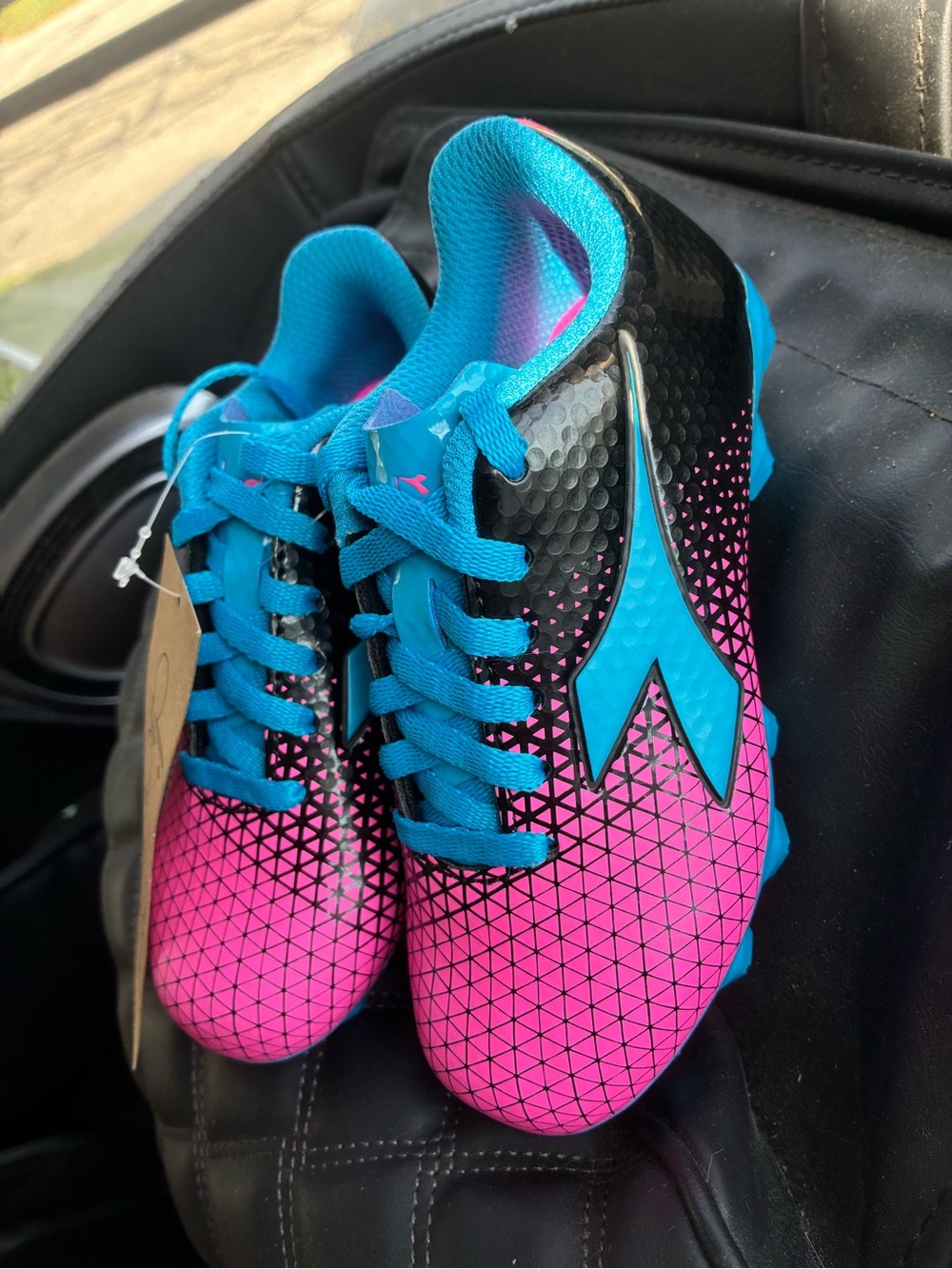 Diadora Kids Pink and Blue Soccer Cleats